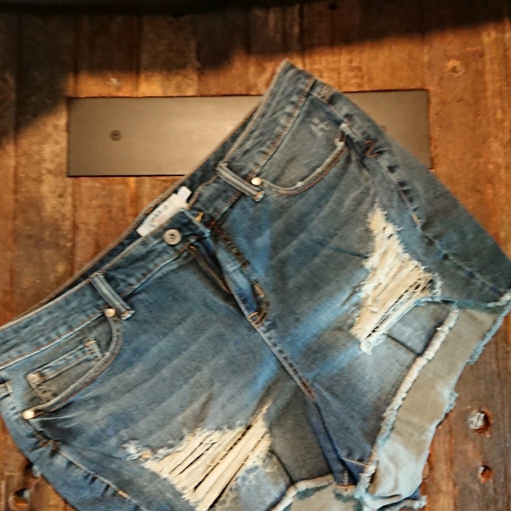 Torrid denim destressed short